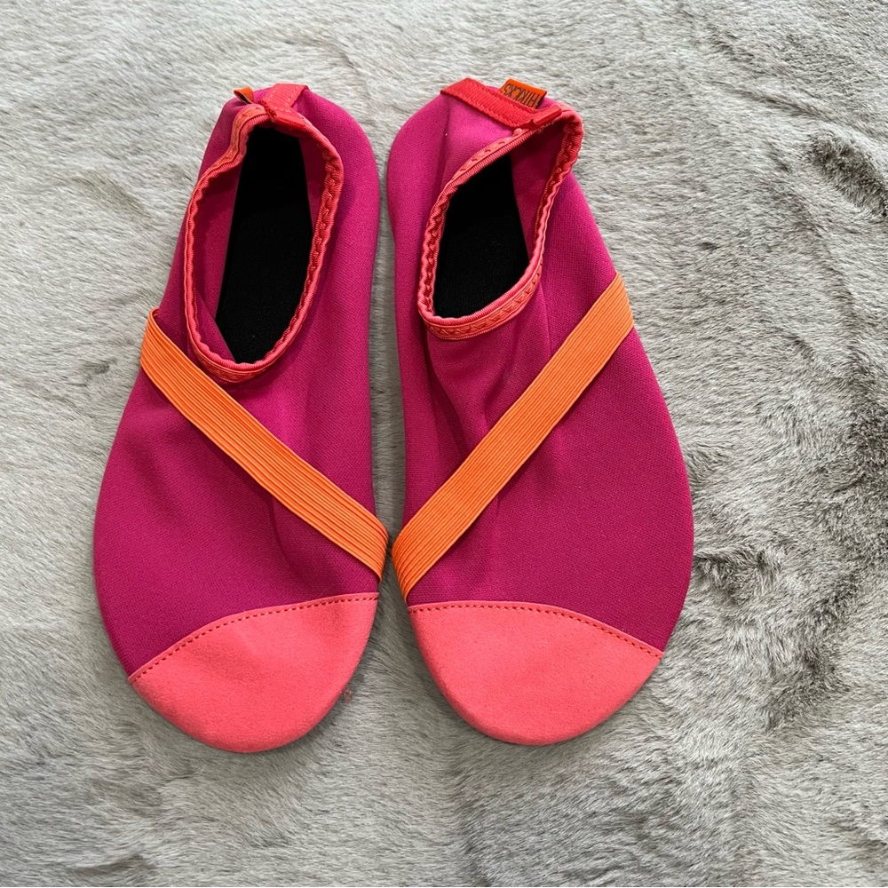 Fitkics women flat shoes size‎ L
